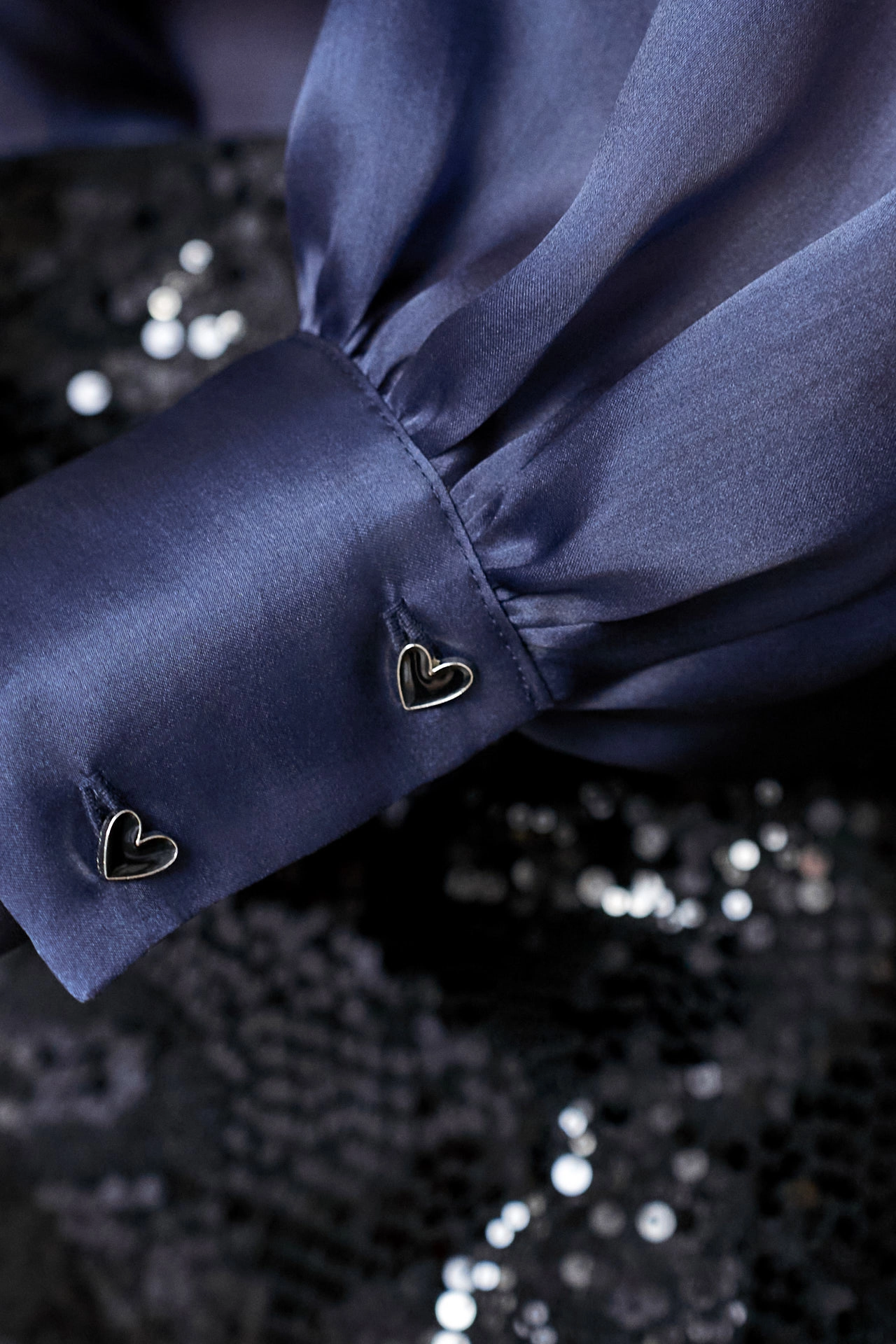 Элитная одежда: искусство стиля и самовыражения