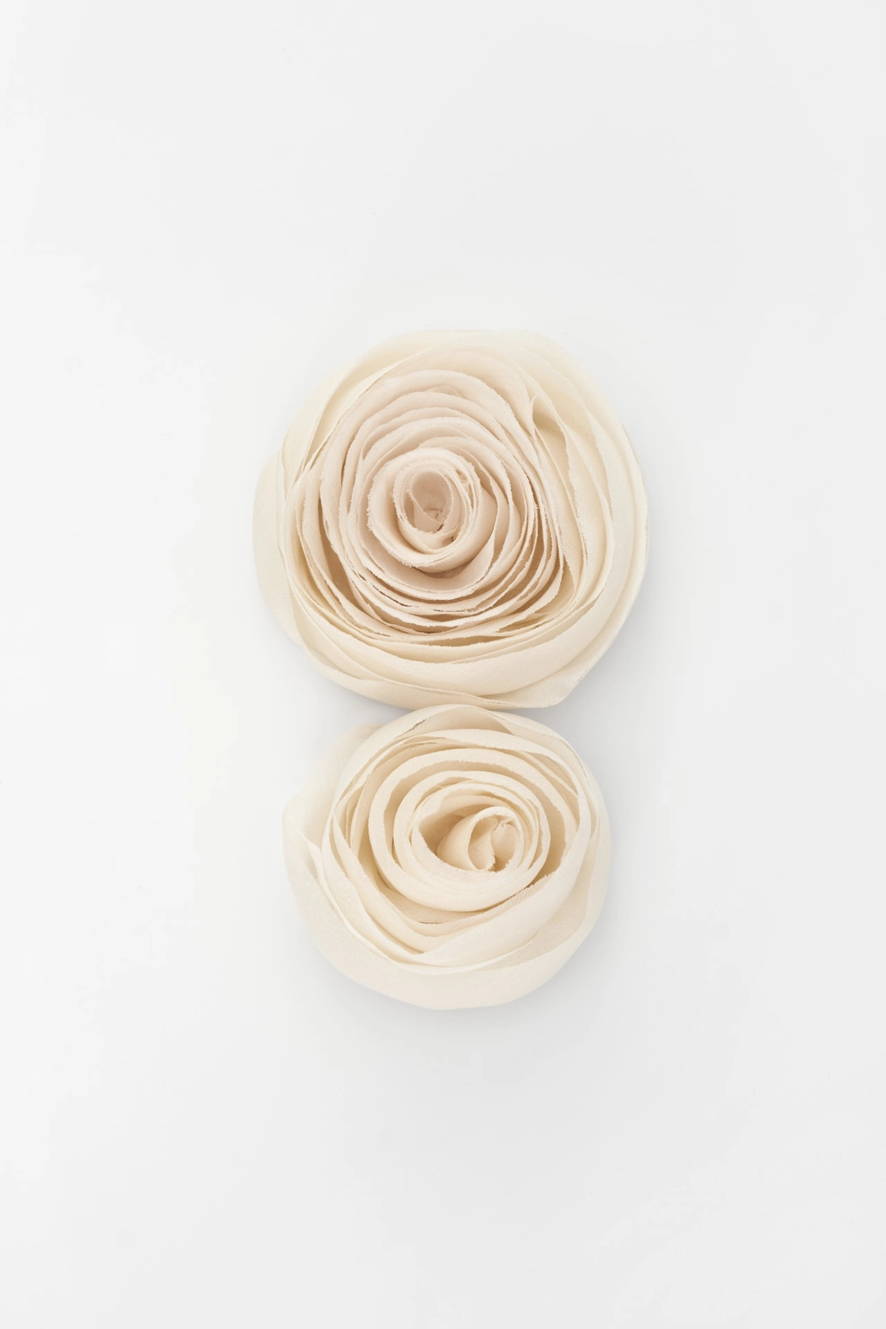 Как выглядеть стильно на отдыхе: модные аксессуары и одежда