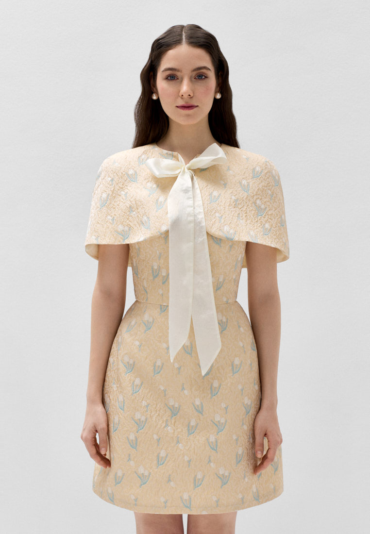 Платье корсетным лифом и съёмной пелериной