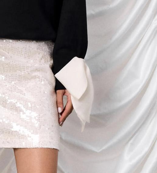 Плед, свитер и чай: как провести идеальный новогодний вечер в одежде, которую не хочется снимать