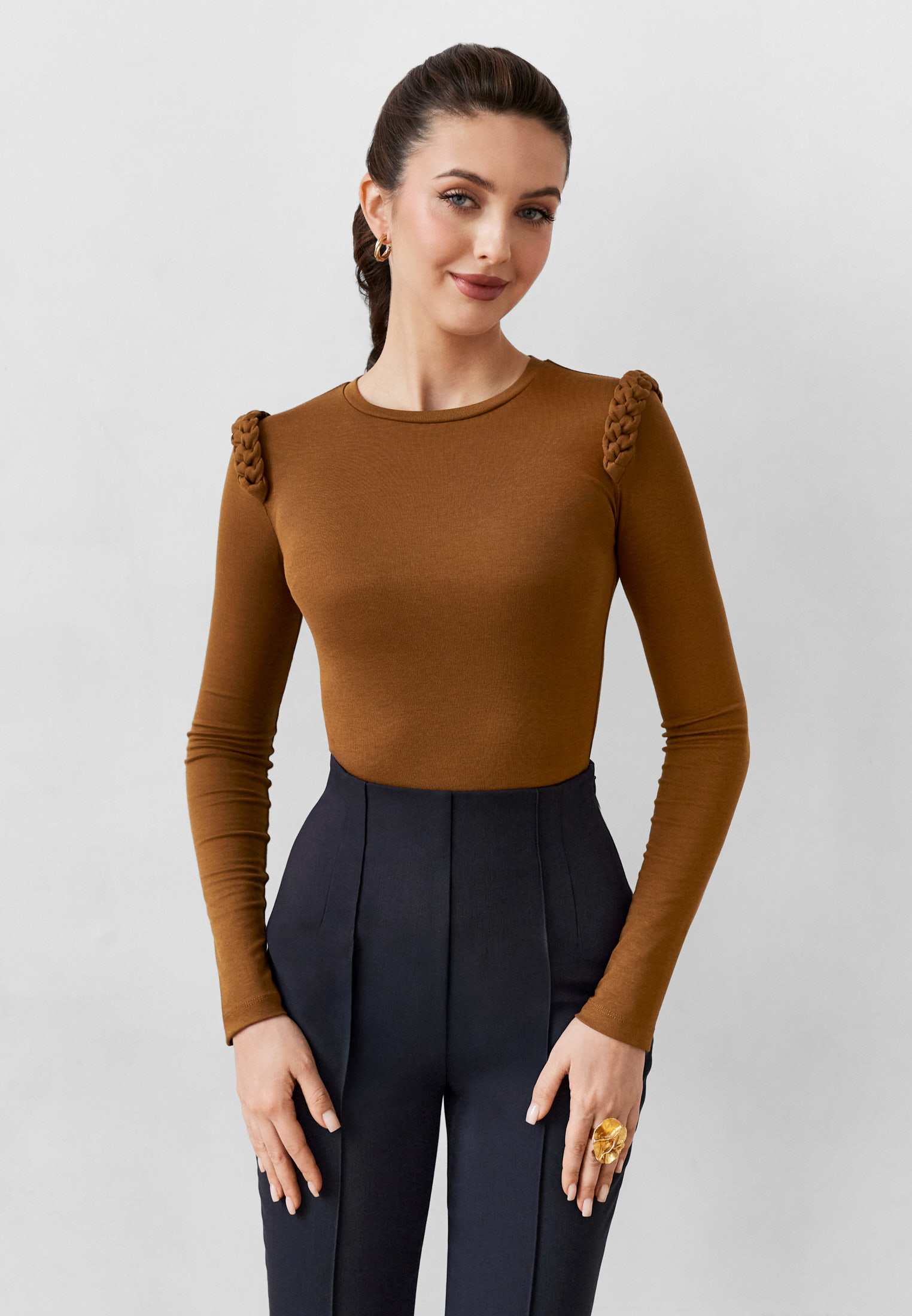 Джемпер с косами из мягкого трикотажа