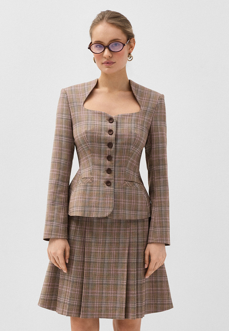 Жакет в клетку с фигурным вырезом